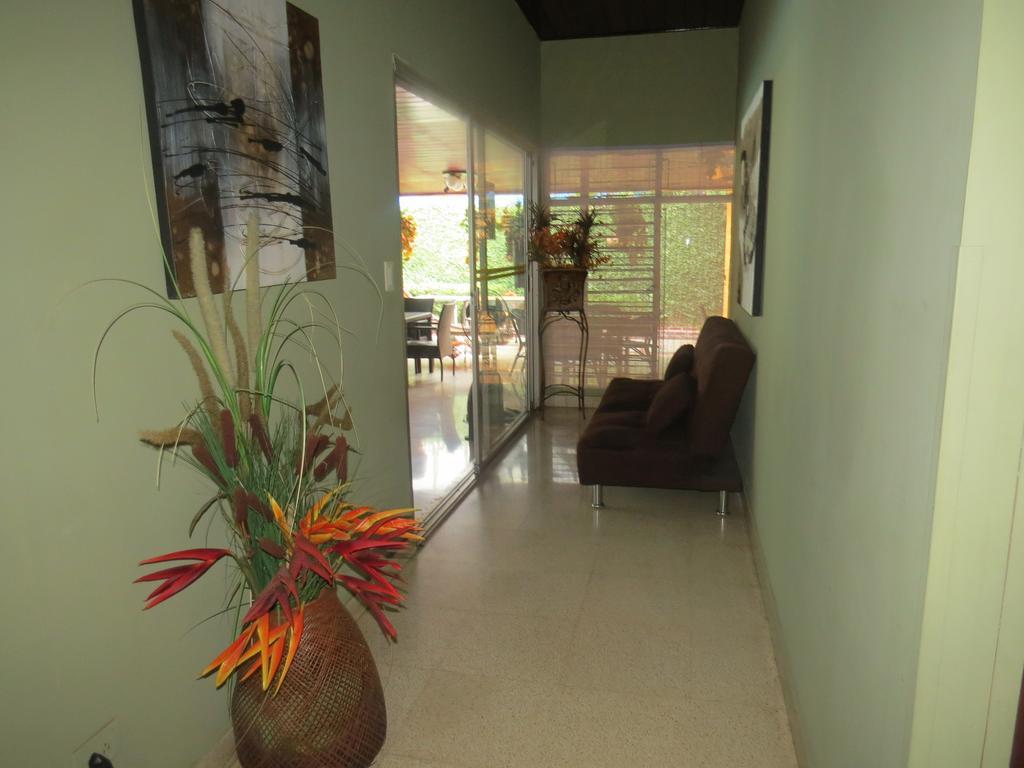 Hostal Cocos Inn Panama-Stad Buitenkant foto