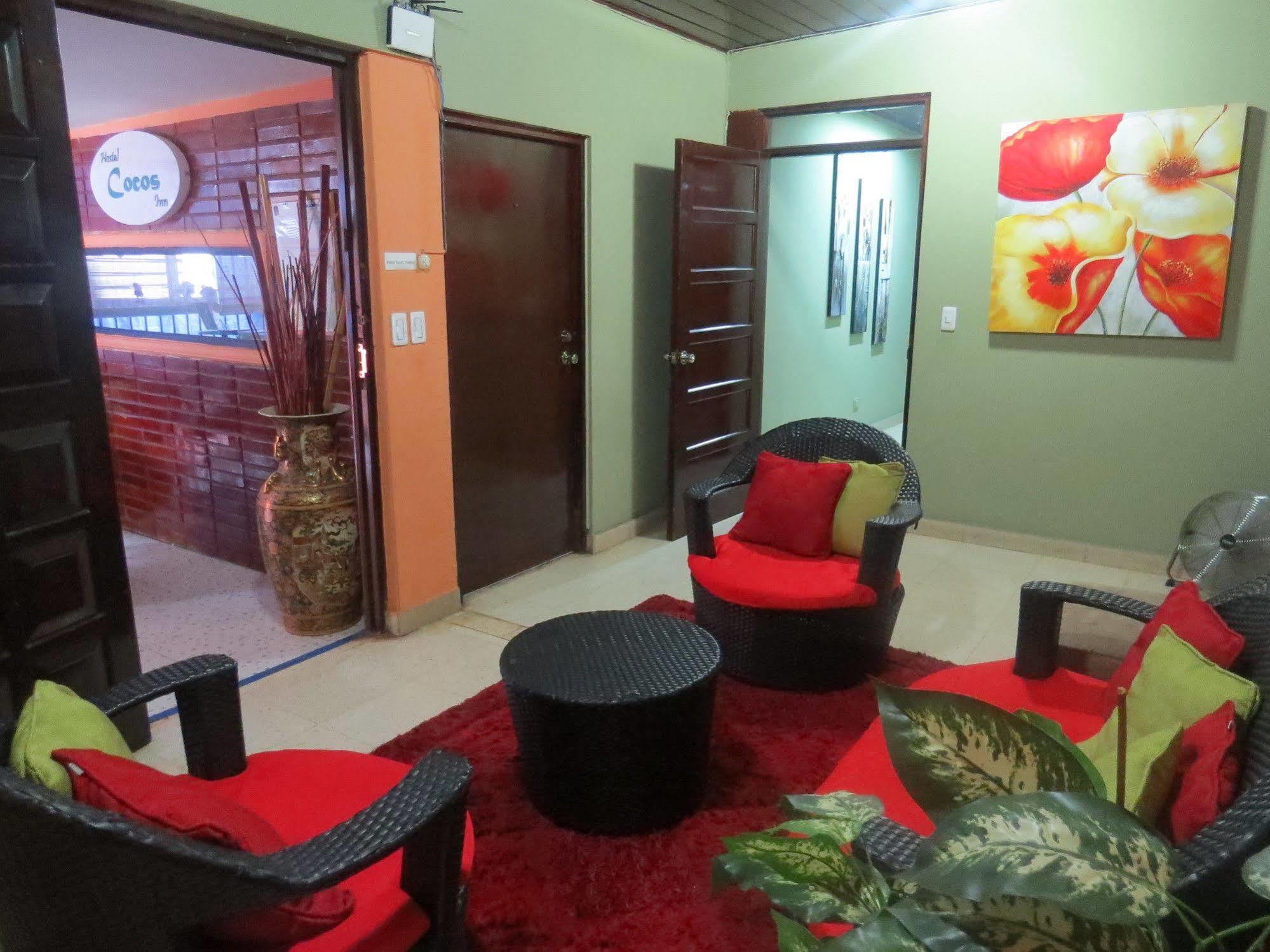 Hostal Cocos Inn Panama-Stad Buitenkant foto