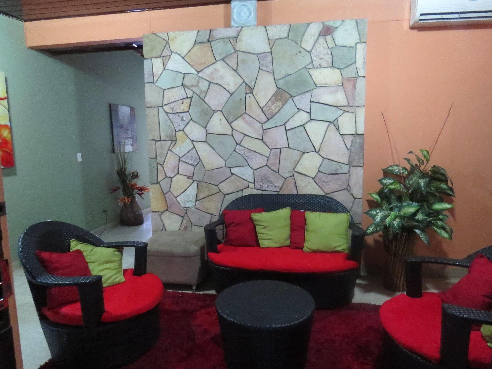 Hostal Cocos Inn Panama-Stad Buitenkant foto